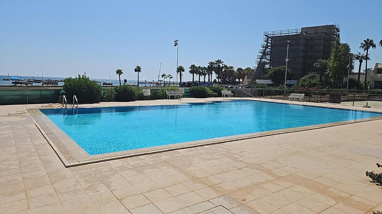 בורוקליני Julie'S Beach House מראה חיצוני תמונה