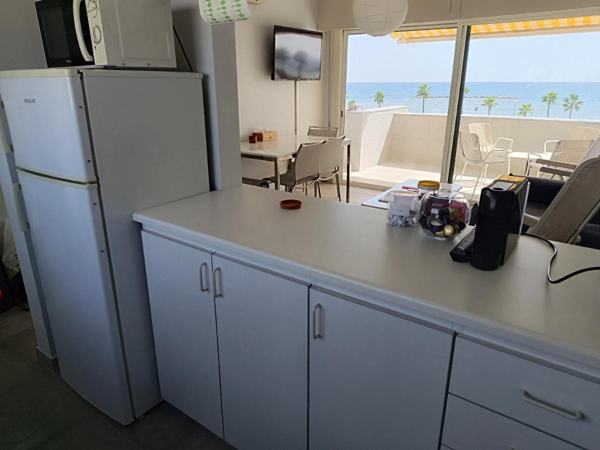 בורוקליני Julie'S Beach House מראה חיצוני תמונה
