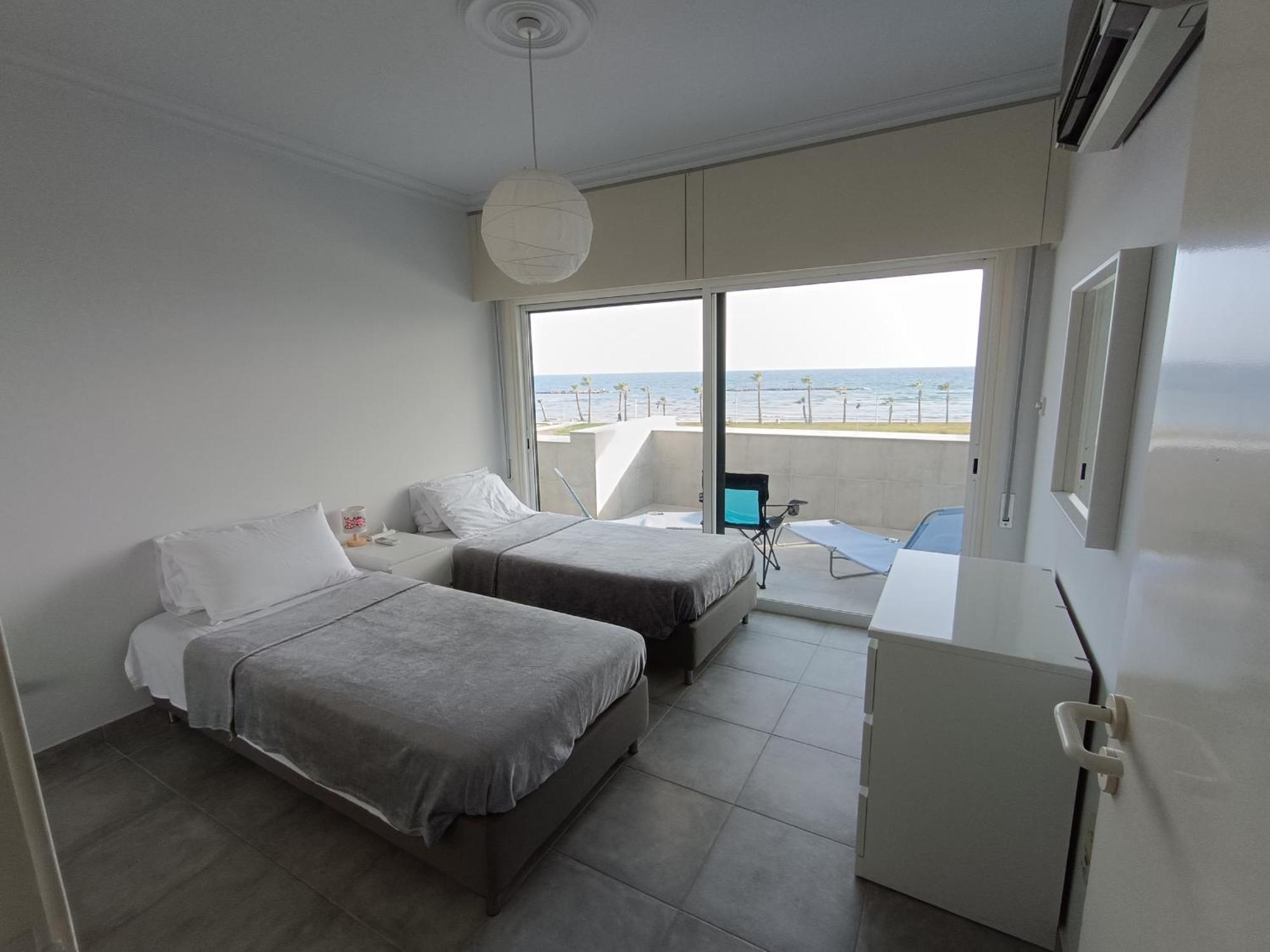 בורוקליני Julie'S Beach House מראה חיצוני תמונה